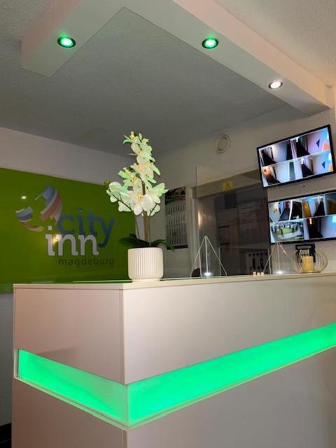 Hotel City Inn マクデブルク エクステリア 写真